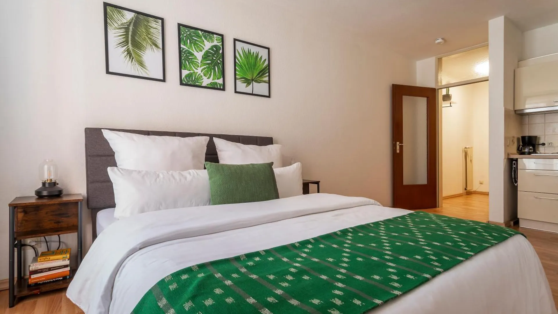 Luxury City Apartments - 2 Units Available Bremen