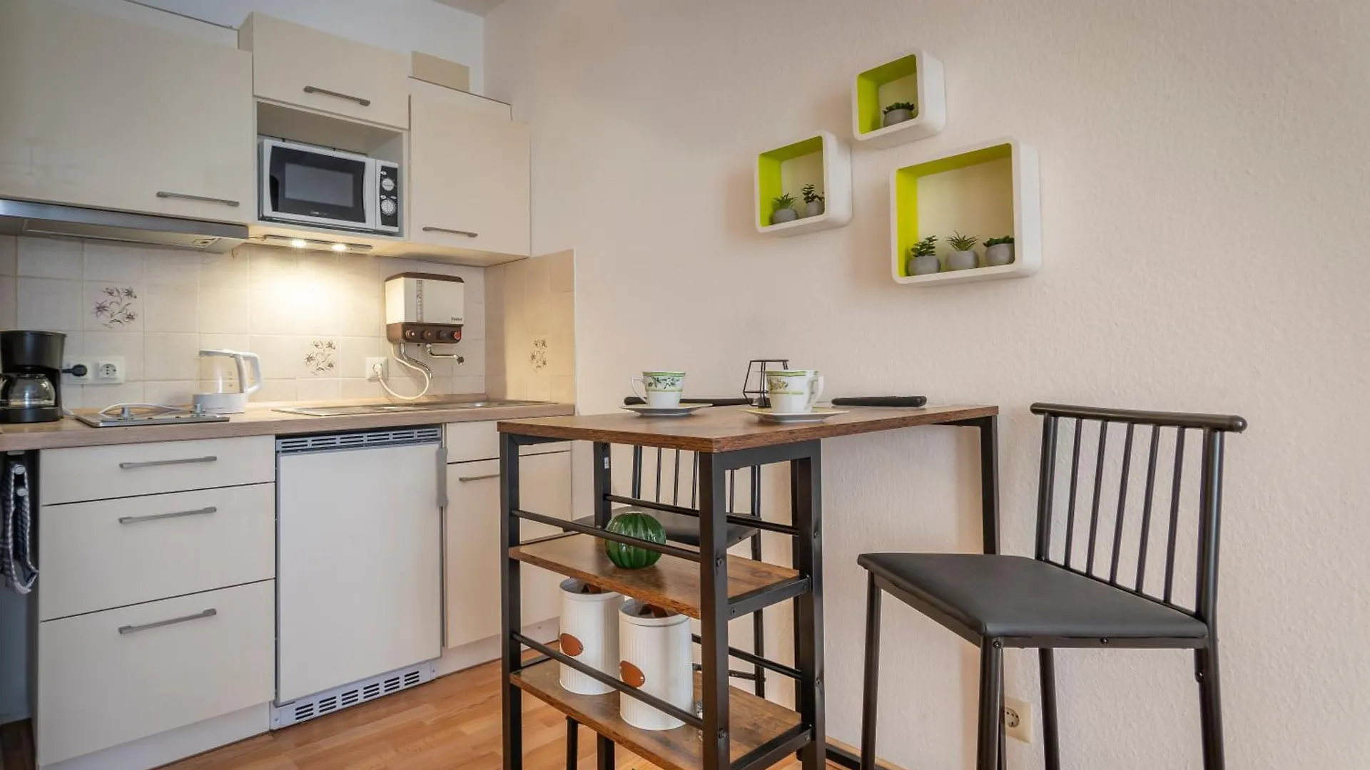Luxury City Apartments - 2 Units Available بريمين